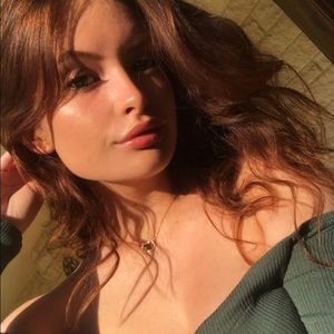 Meet your Posher, Cara